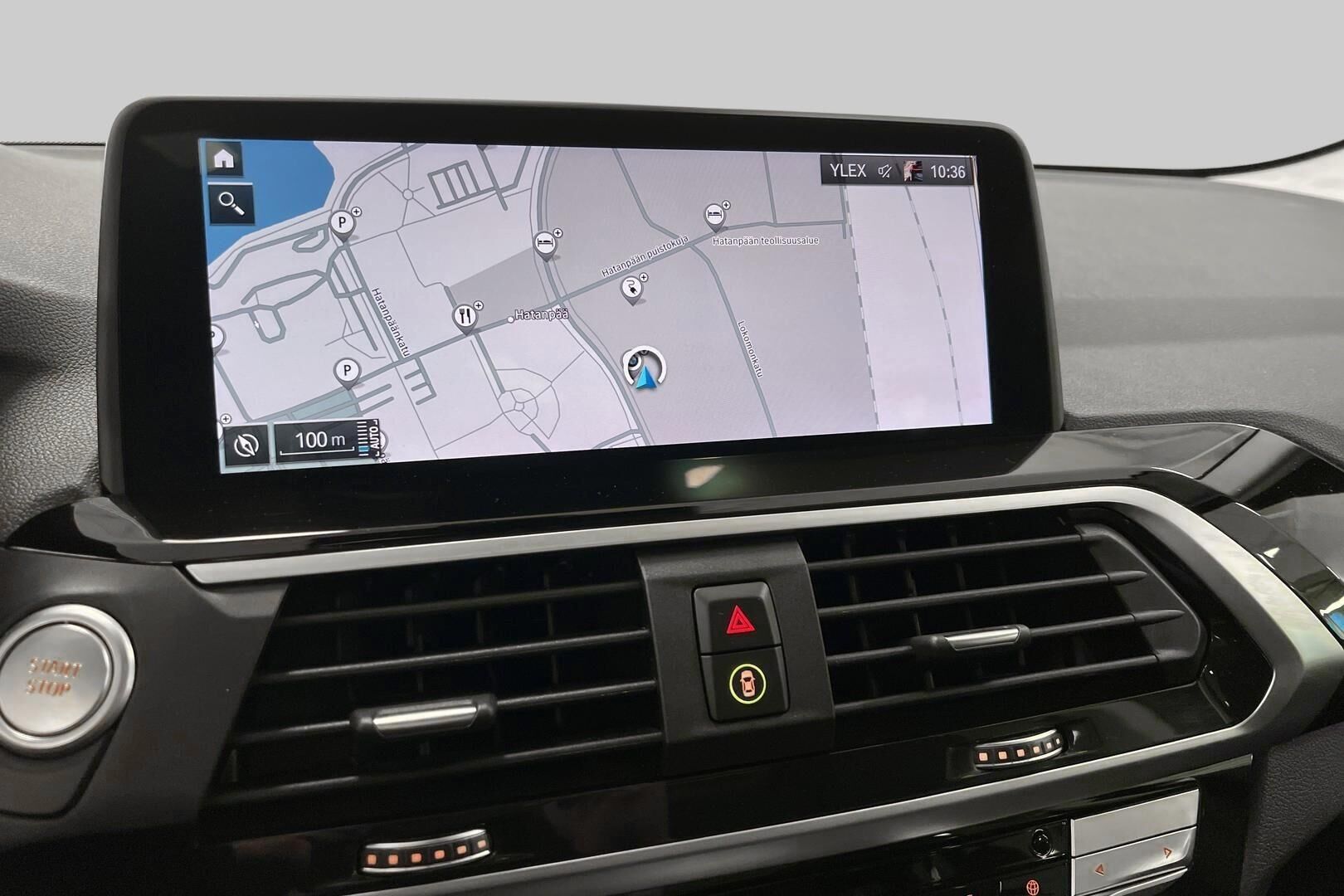 BMW X3 iso kuva 15