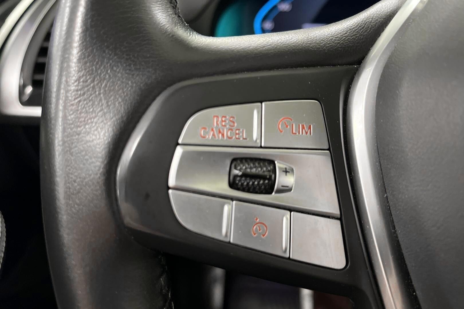 BMW X3 iso kuva 24