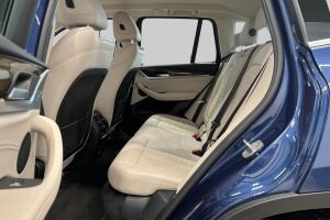 BMW X3 esikatselu 37