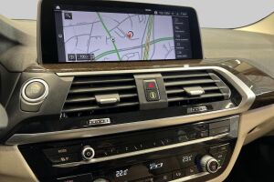 BMW X3 esikatselu 14