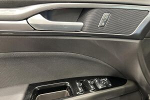 FORD Mondeo esikatselu 28