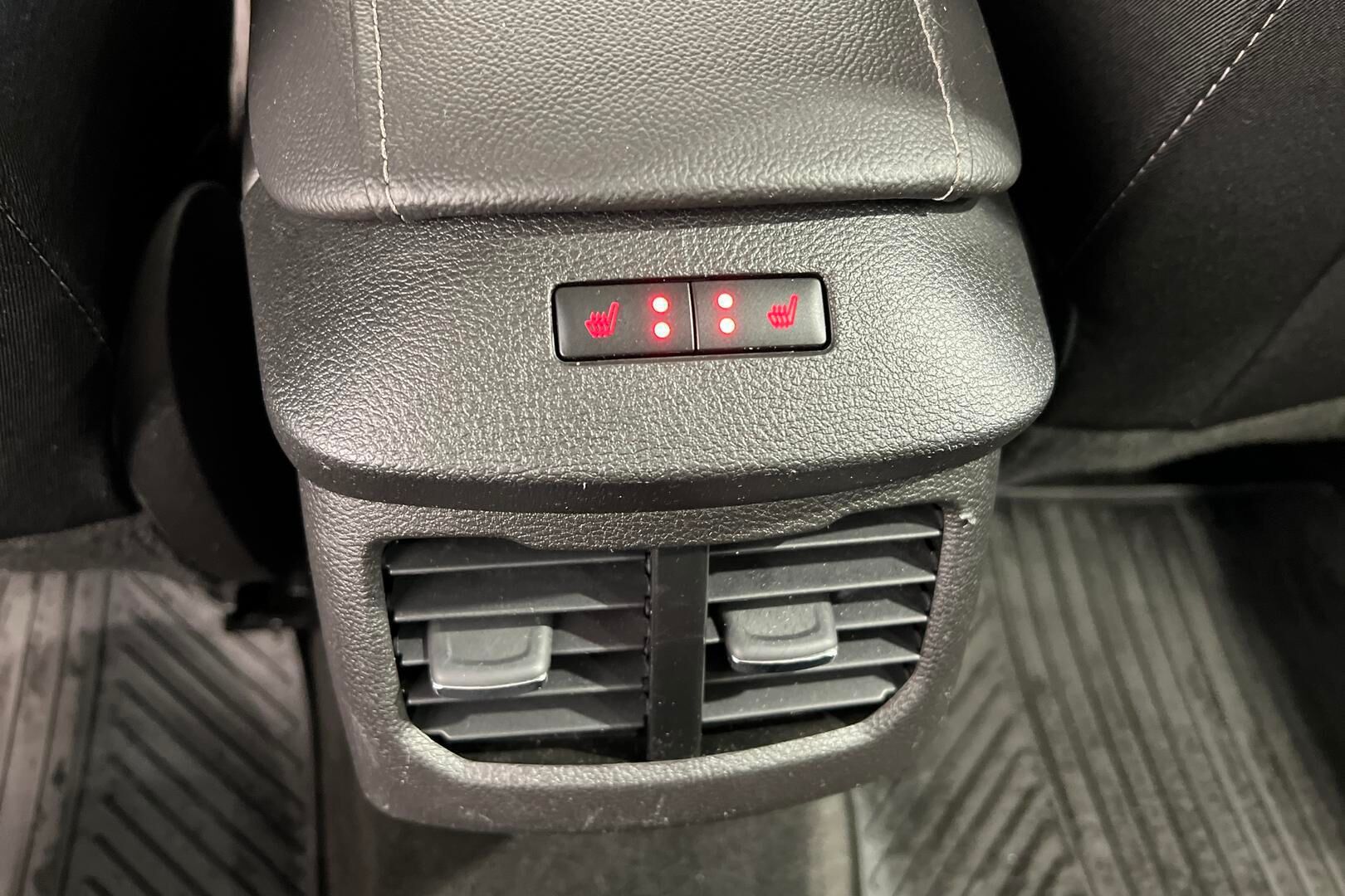 FORD Mondeo iso kuva 29