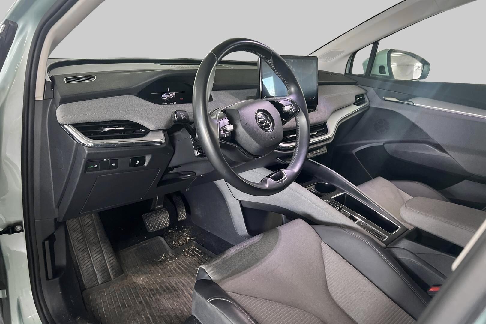 Skoda Enyaq iso kuva 2