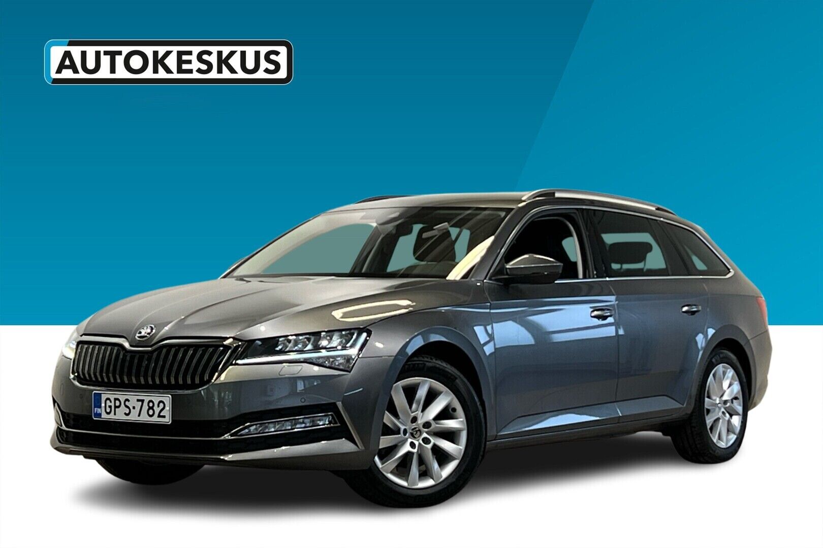Skoda Superb iso kuva 0