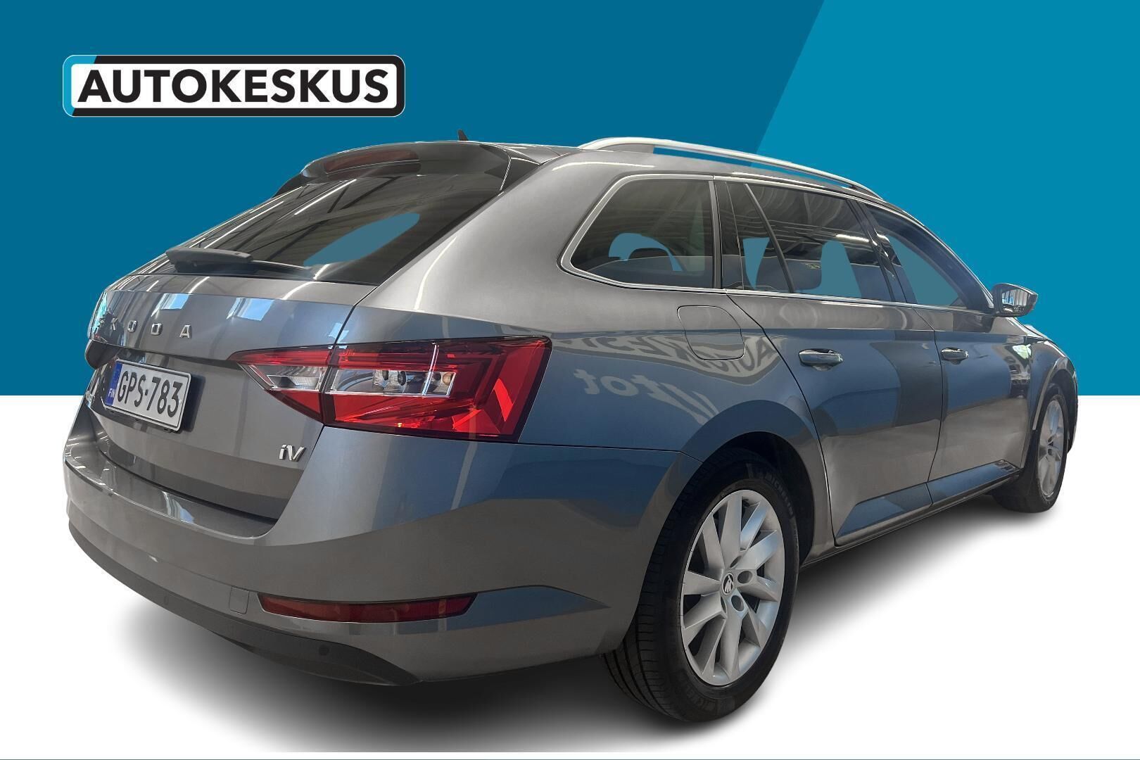 Skoda Superb iso kuva 6