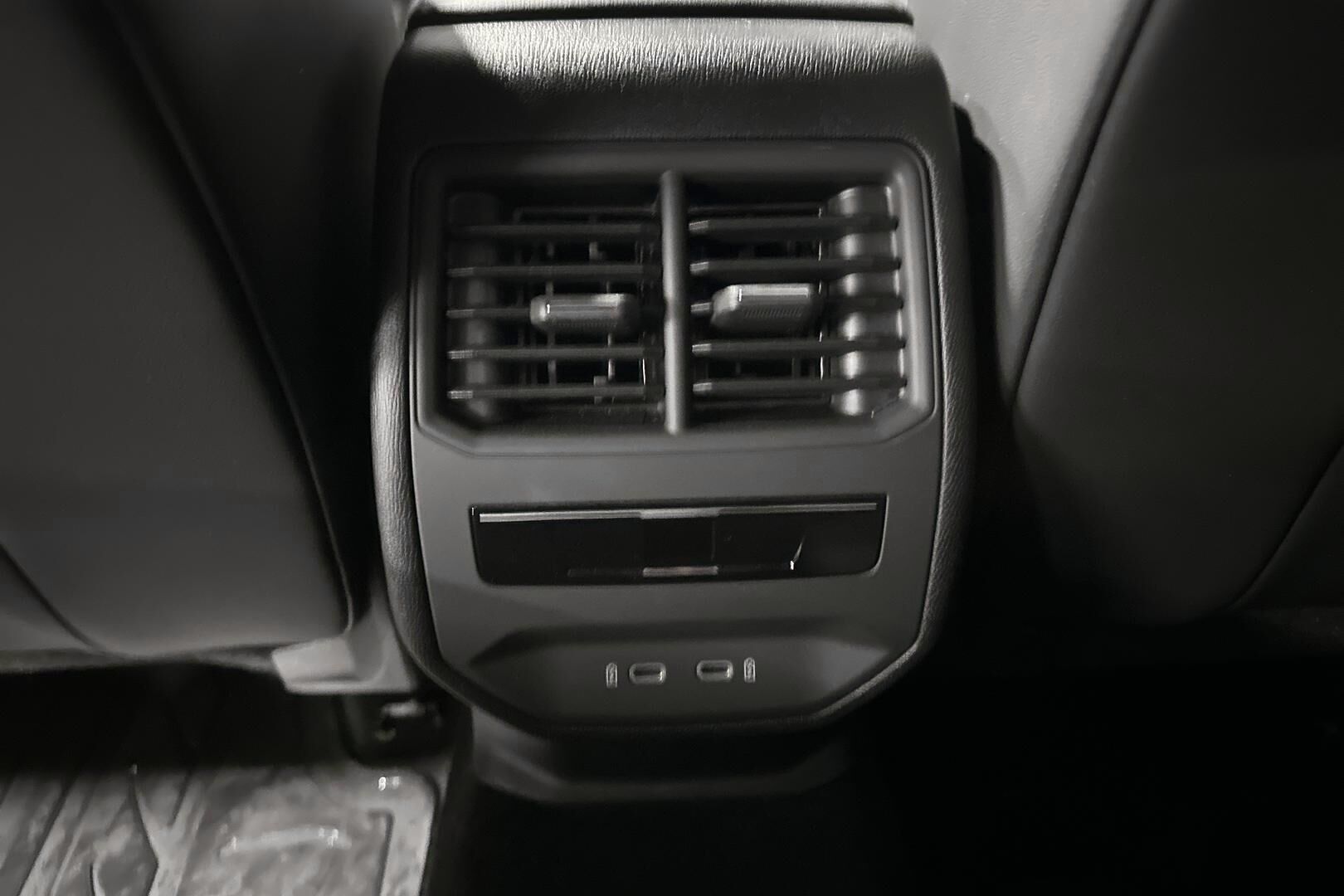 Cupra Leon Sportstourer iso kuva 32