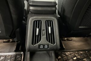 BMW X1 esikatselu 16