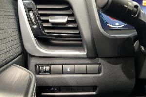 Nissan X-Trail esikatselu 15