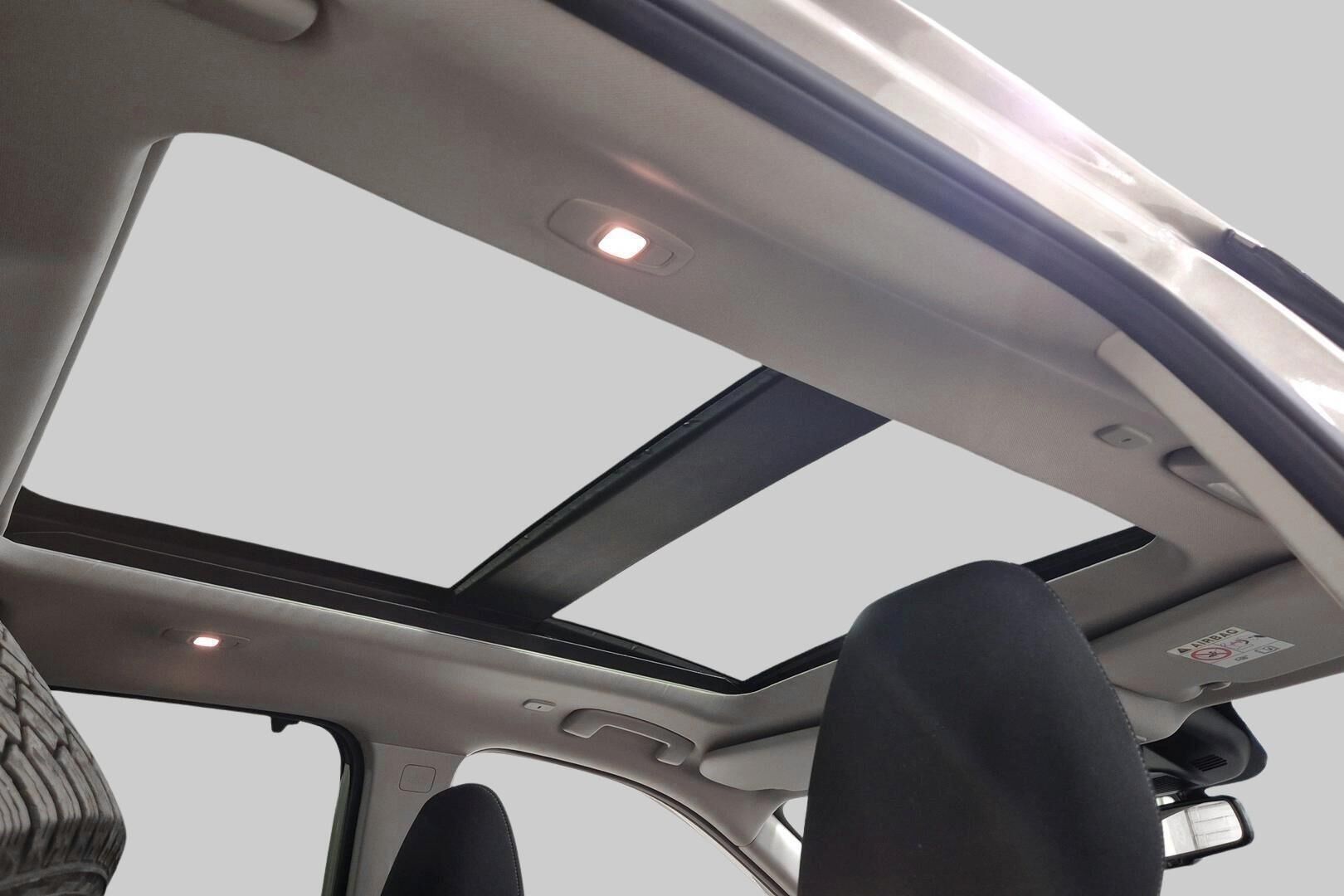 Nissan X-Trail iso kuva 6