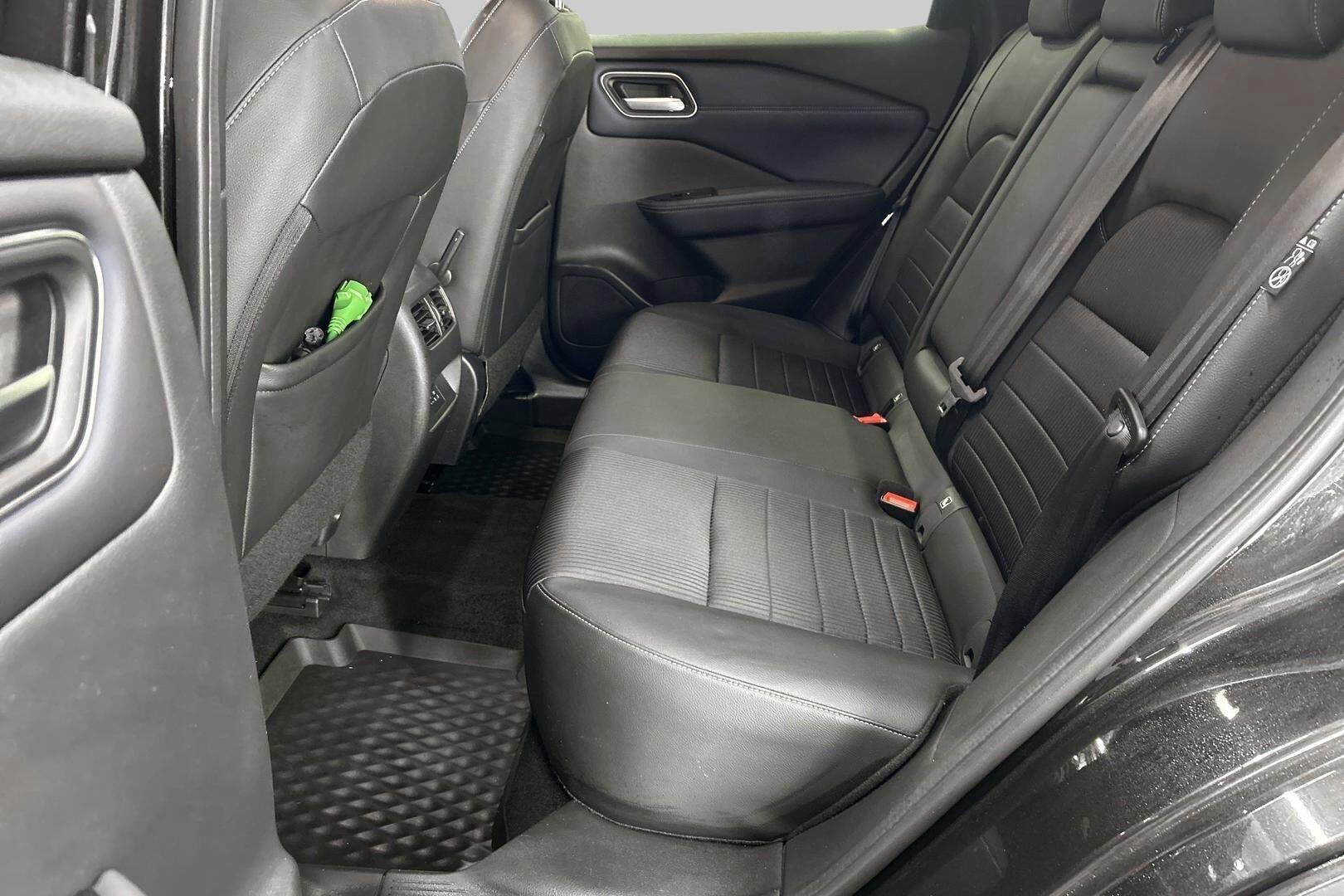 Nissan Qashqai iso kuva 10