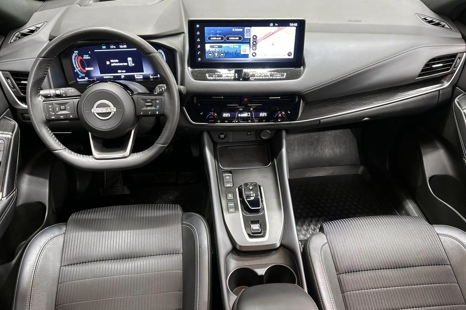 Nissan Qashqai iso kuva 11
