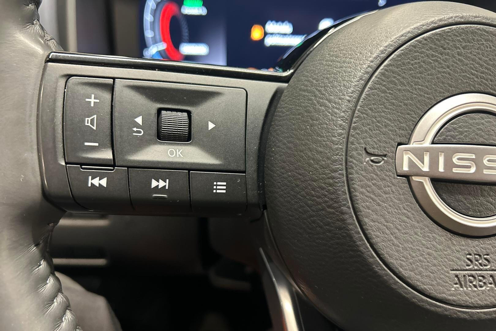 Nissan Qashqai iso kuva 18