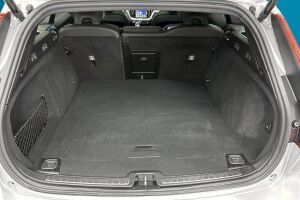 Volvo V60 esikatselu 12