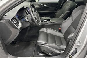 Volvo V60 esikatselu 9