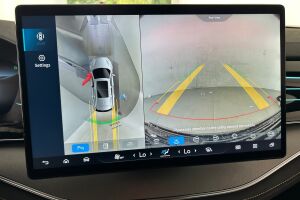 BYD Tang esikatselu 29