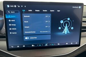 BYD Tang esikatselu 16