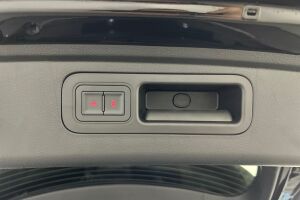 BYD Tang esikatselu 24