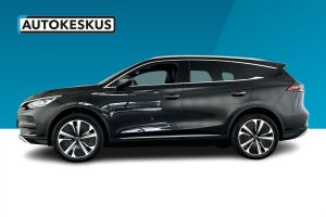 BYD Tang esikatselu 2