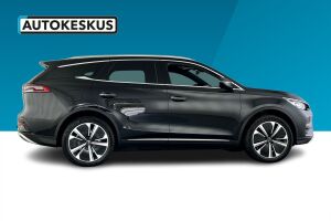 BYD Tang esikatselu 3