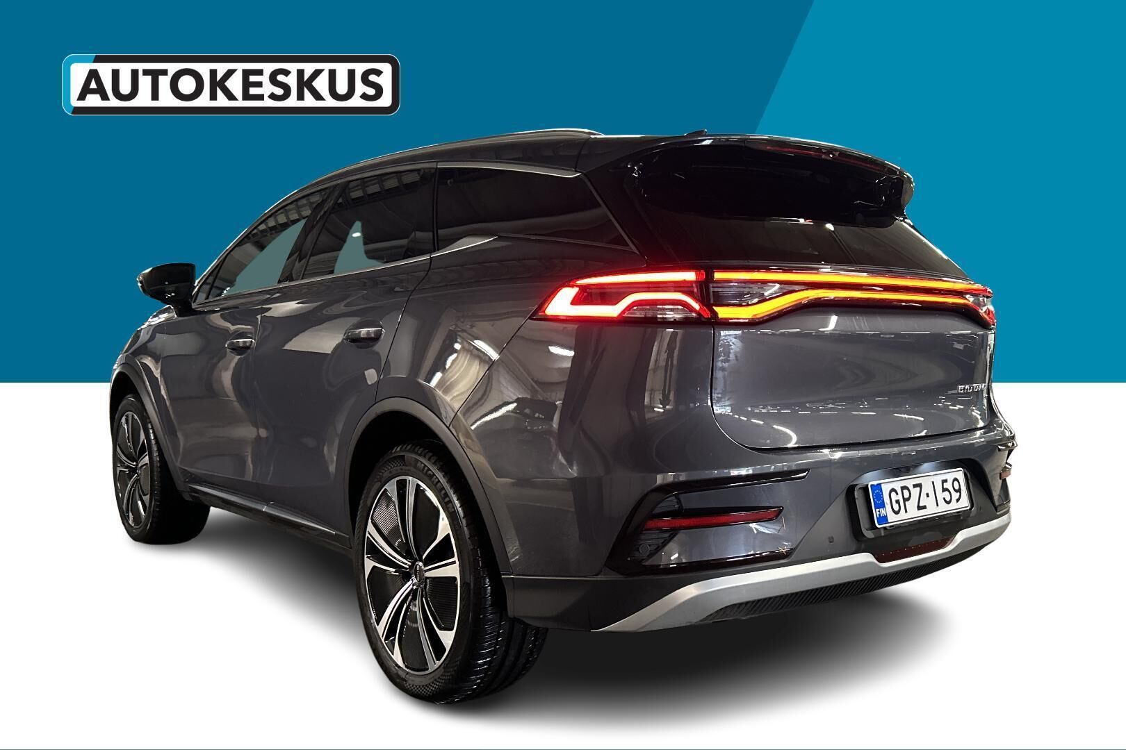 BYD TANG iso kuva 4