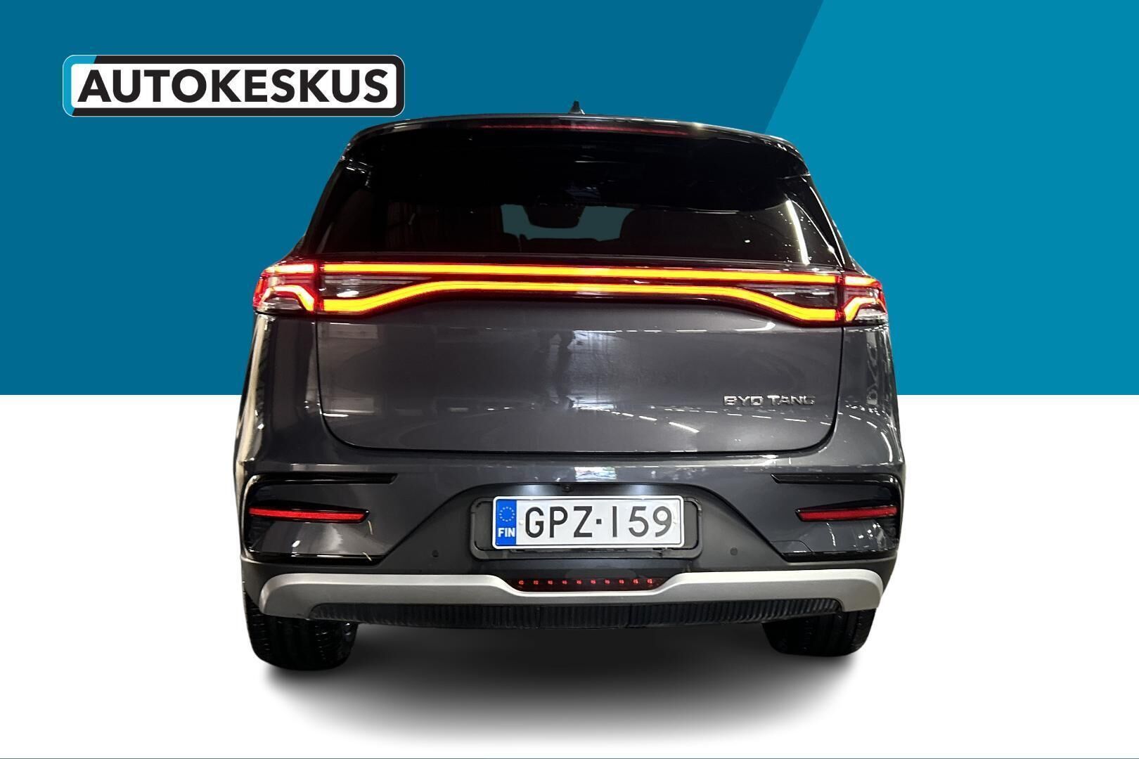 BYD TANG iso kuva 5