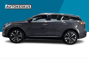 BYD Tang esikatselu 7