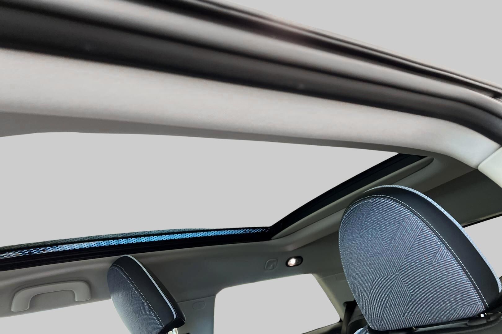 Mini COOPER SE iso kuva 20