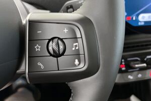 MINI COOPER SE esikatselu 16