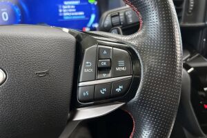 Ford Explorer esikatselu 20