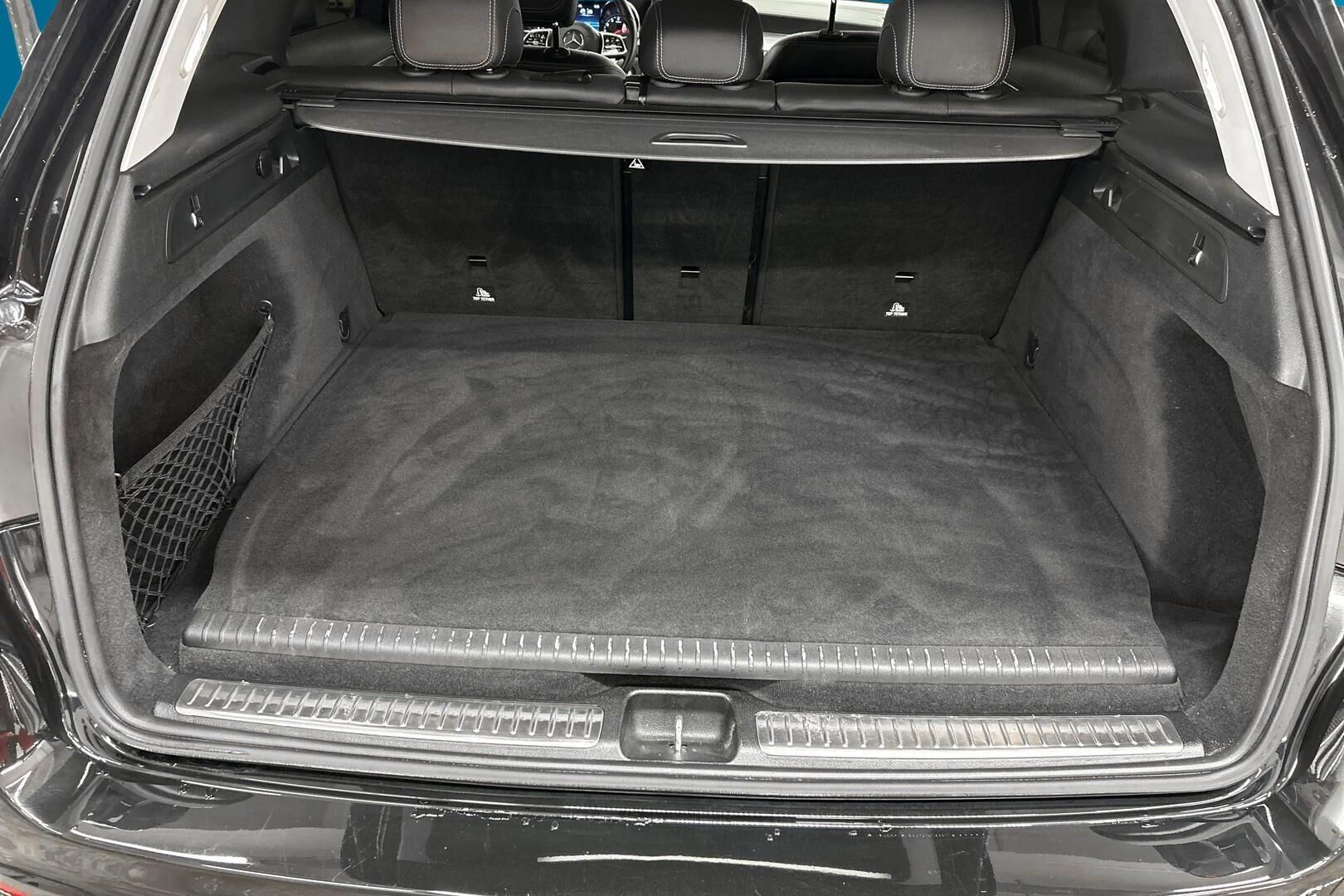 MERCEDES-BENZ GLC iso kuva 11