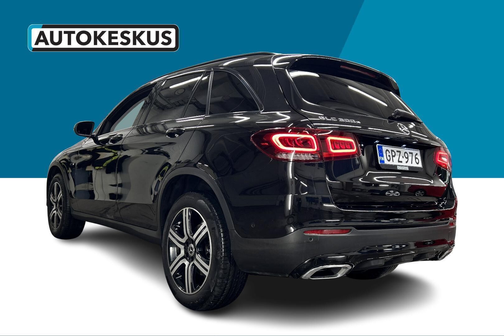 MERCEDES-BENZ GLC iso kuva 6