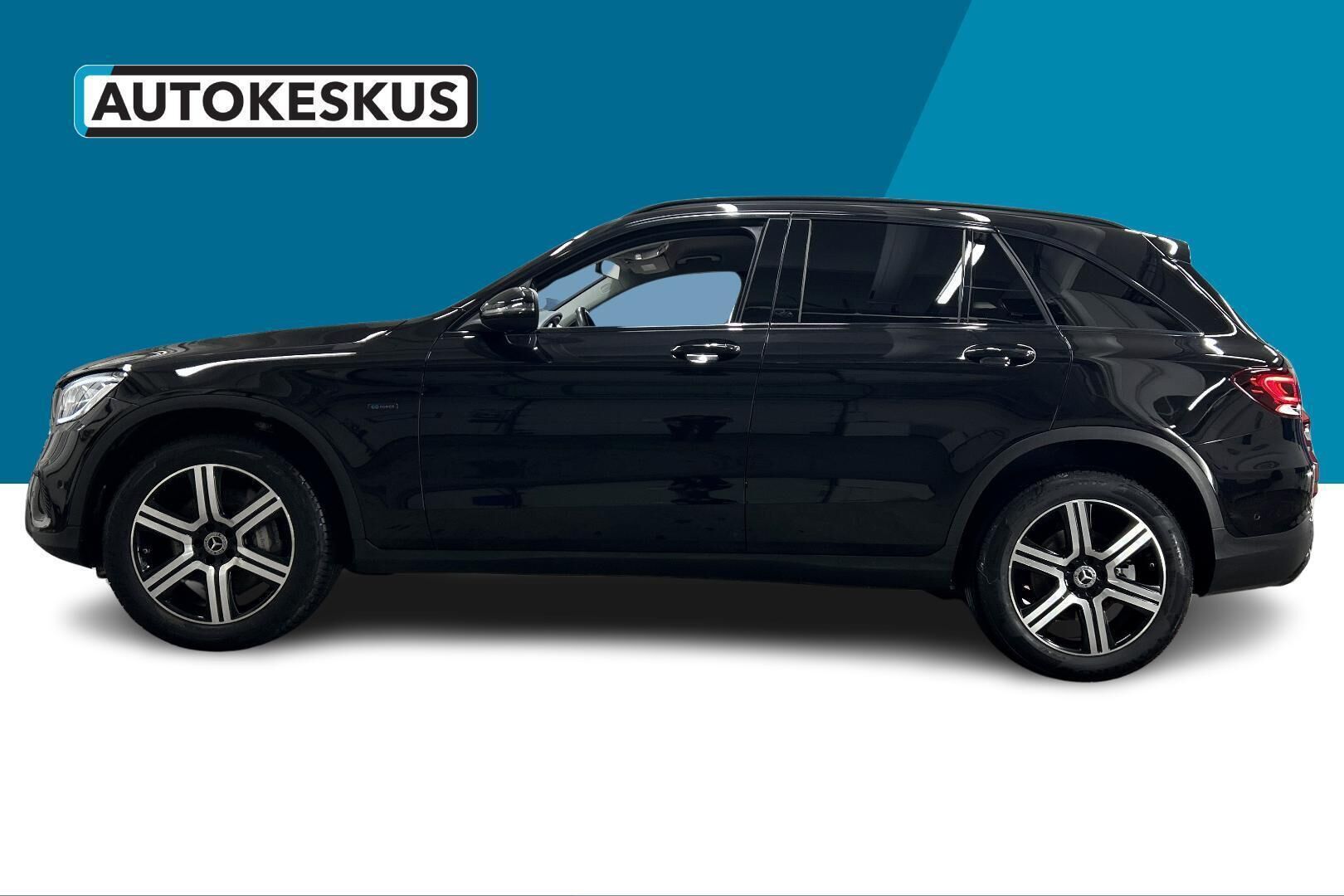 MERCEDES-BENZ GLC iso kuva 7