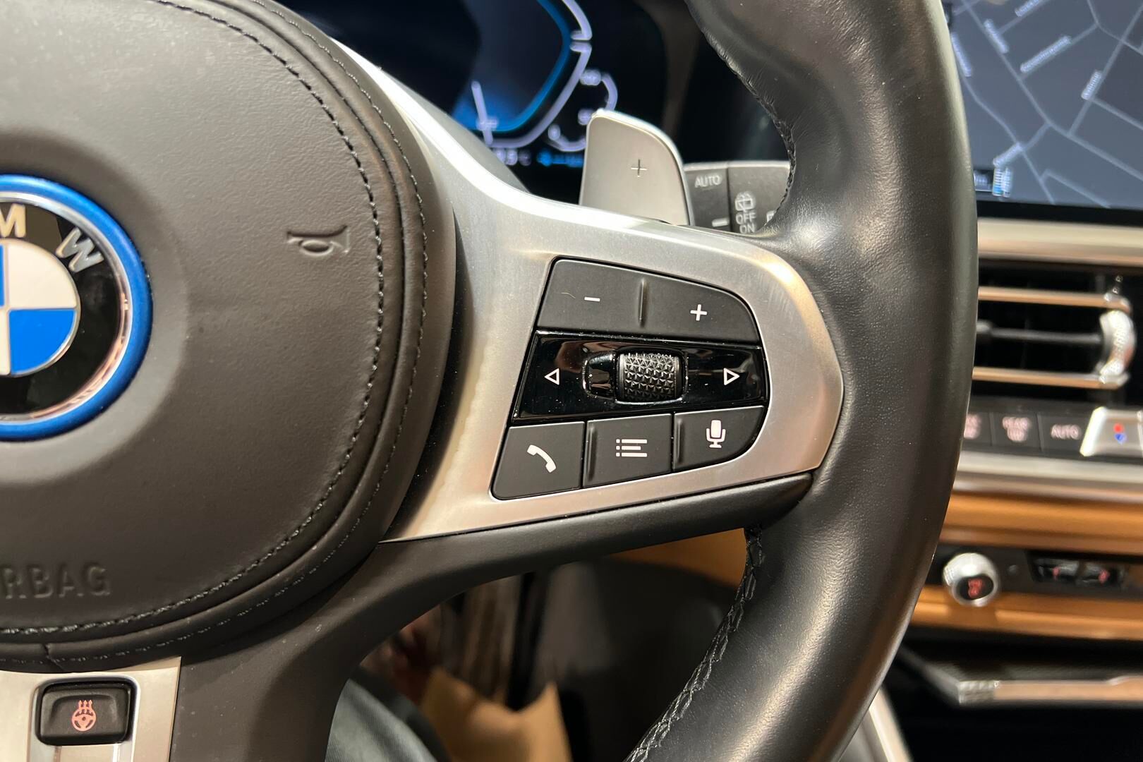 BMW 3-SARJA iso kuva 22