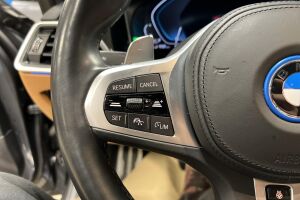 BMW 3-SARJA esikatselu 15