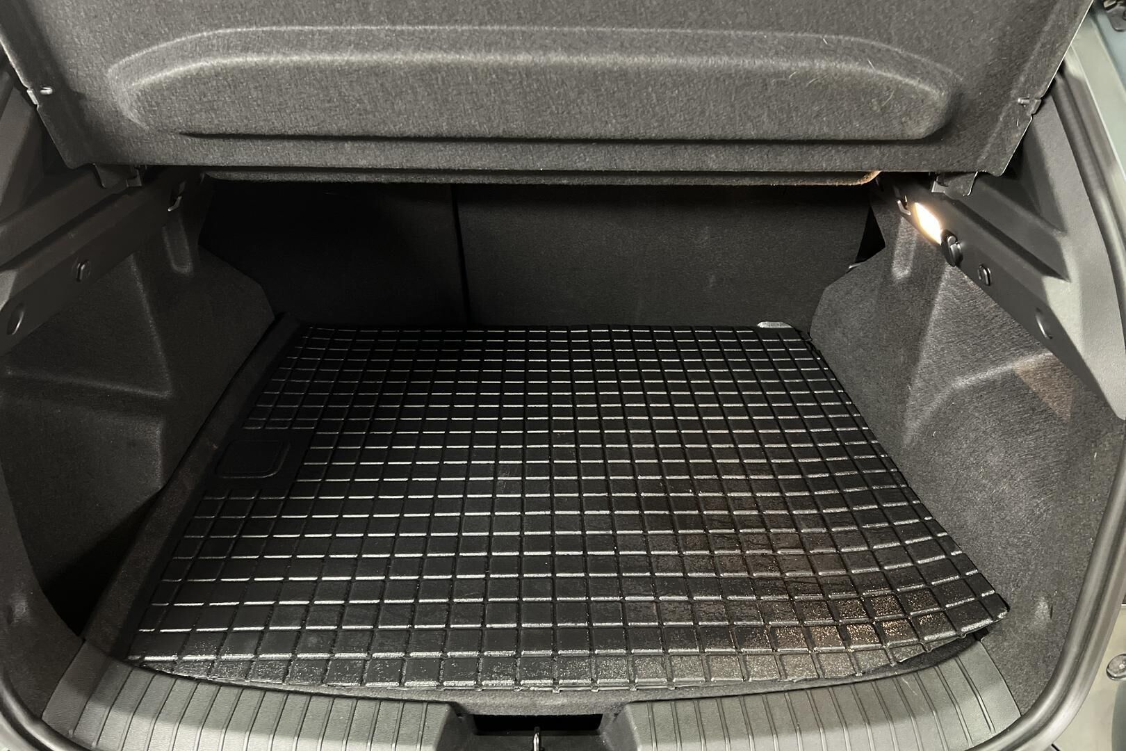 Dacia Duster iso kuva 11