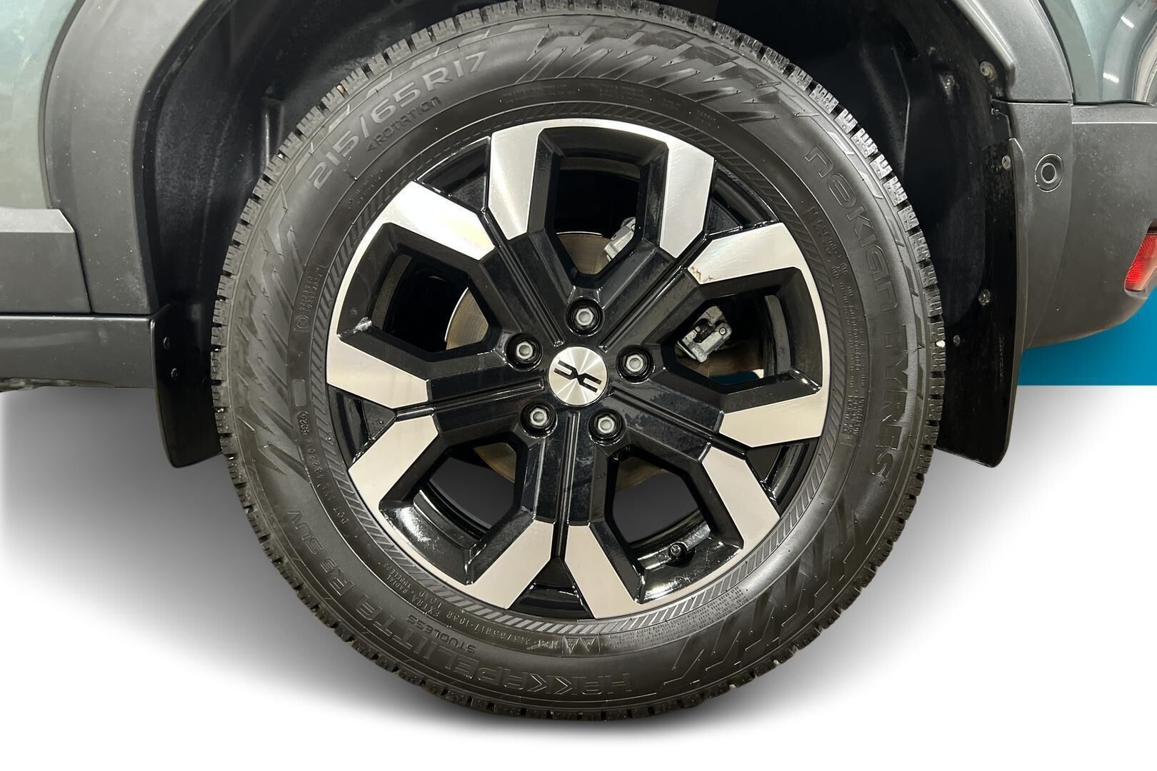 Dacia Duster iso kuva 12