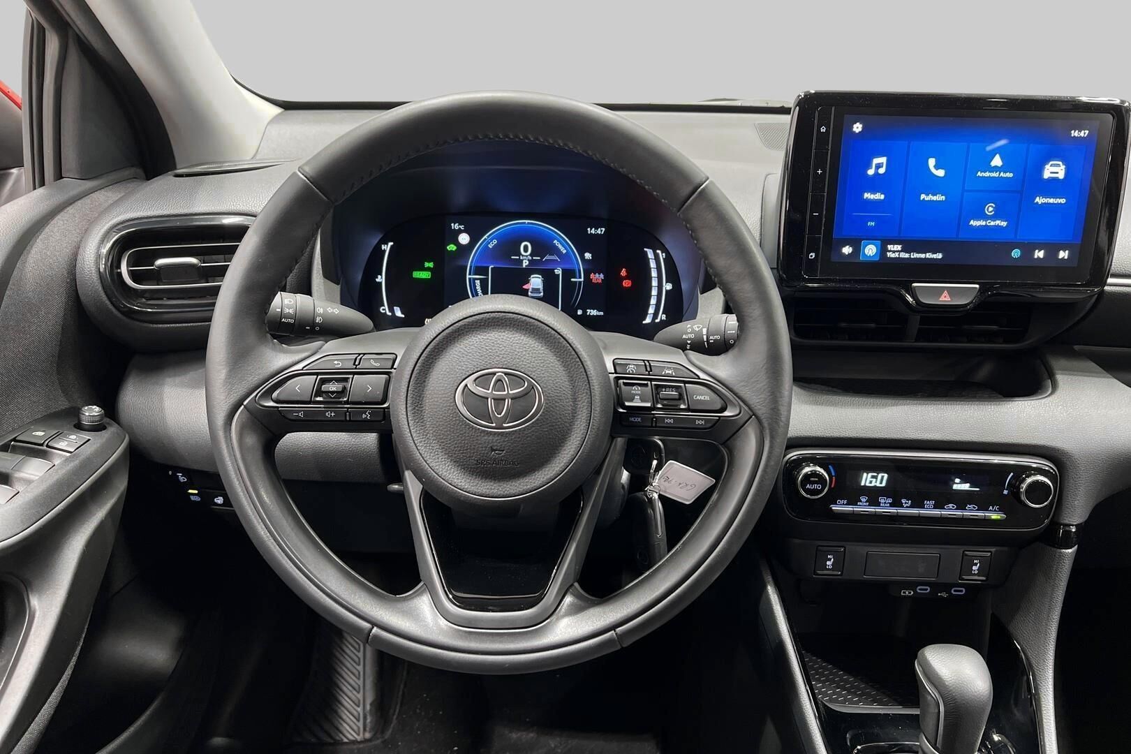 Toyota Yaris iso kuva 28