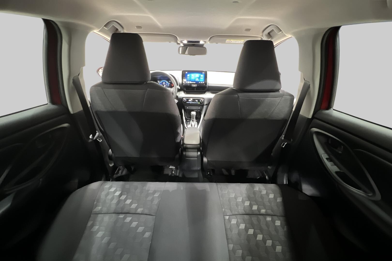 Toyota Yaris iso kuva 31