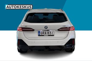 BMW i5 esikatselu 5