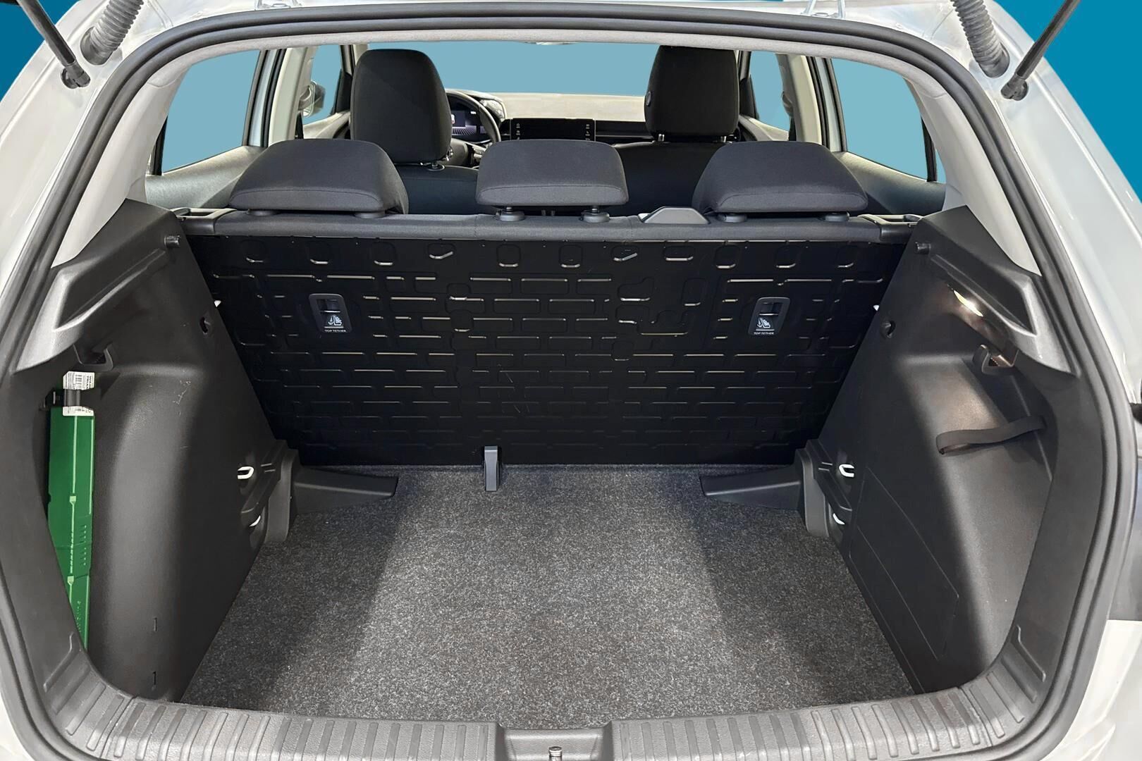Skoda Fabia iso kuva 11