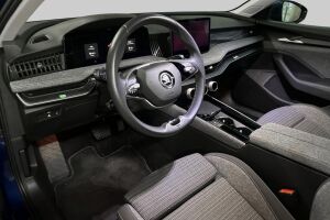 Skoda Superb esikatselu 2