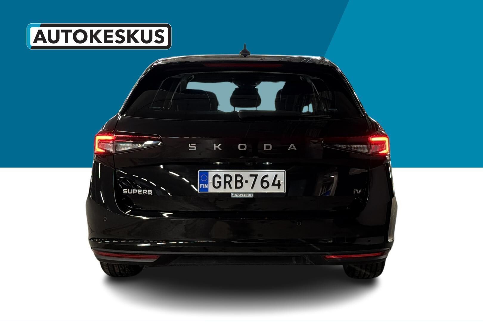 Skoda Superb iso kuva 5