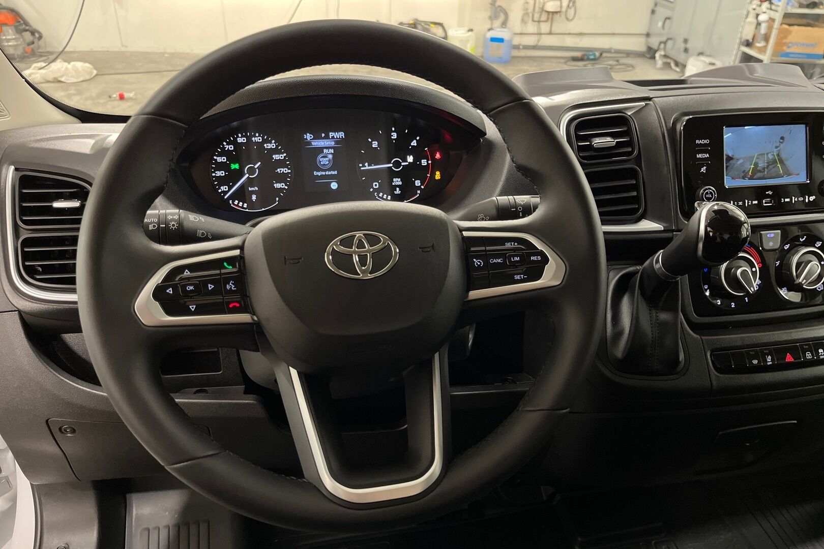 Toyota Proace MAX iso kuva 6
