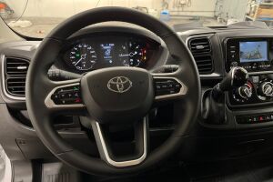 Toyota PROACE MAX esikatselu 11