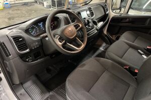 Toyota PROACE MAX esikatselu 6