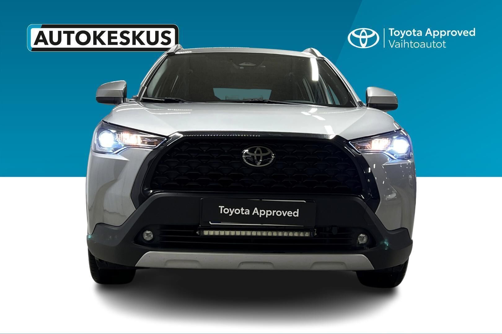 Toyota Corolla Cross iso kuva 1
