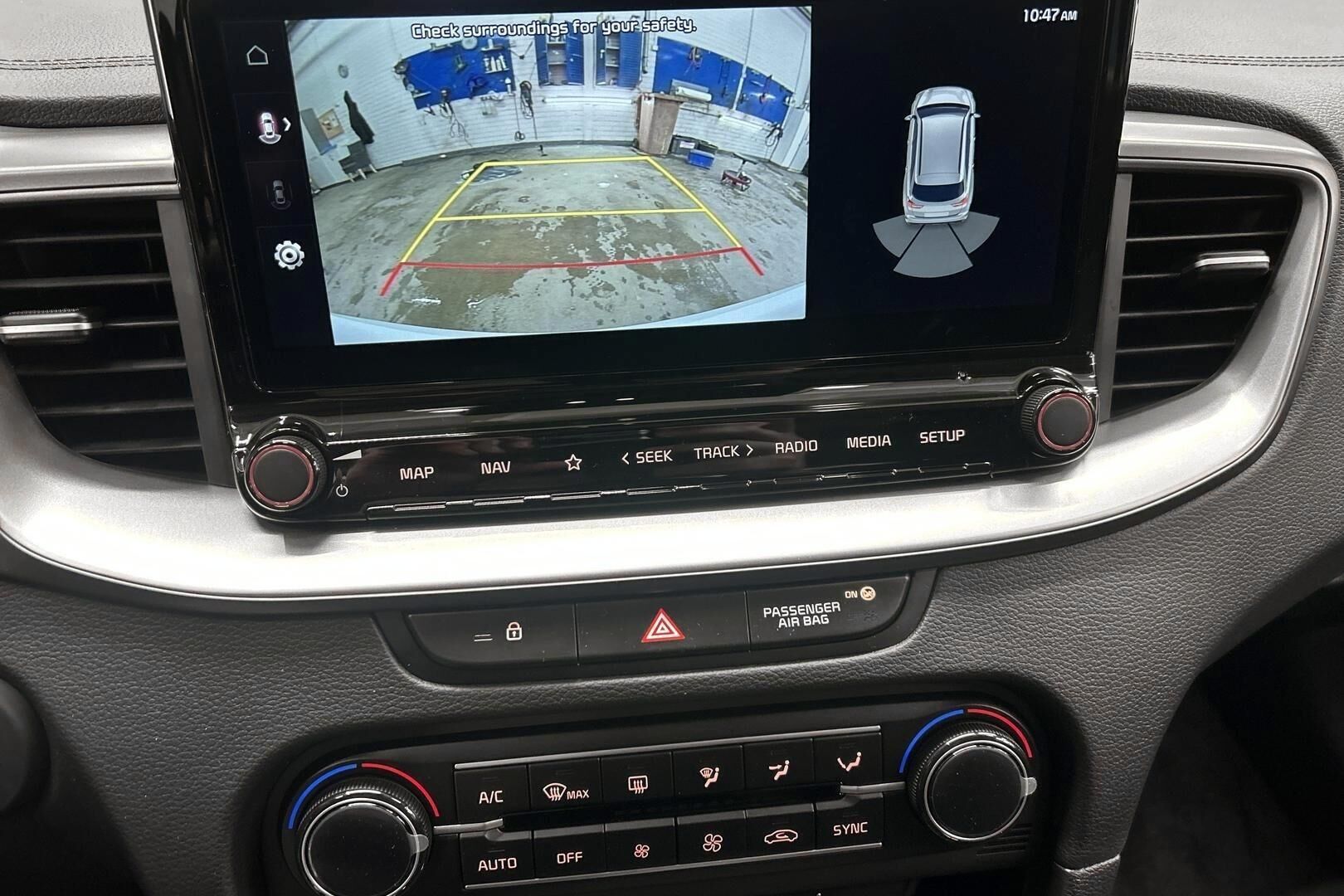 Kia Ceed iso kuva 17