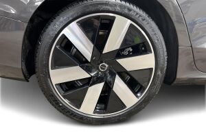 Volvo V60 esikatselu 13