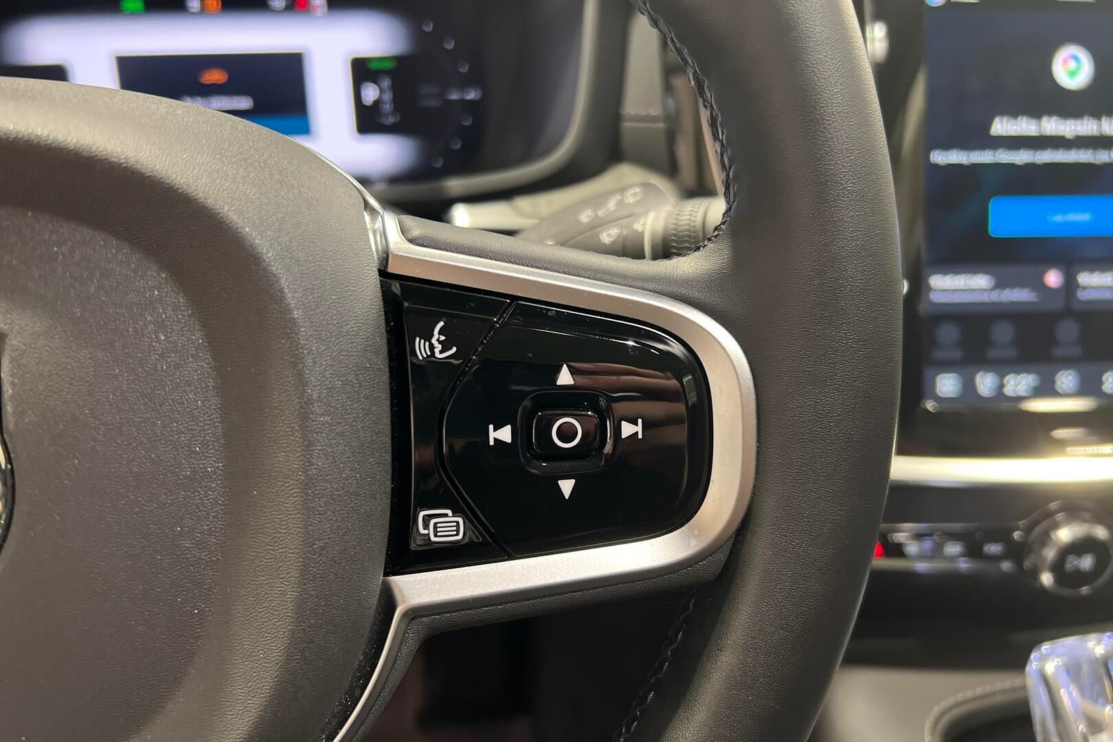 Volvo V60 iso kuva 20