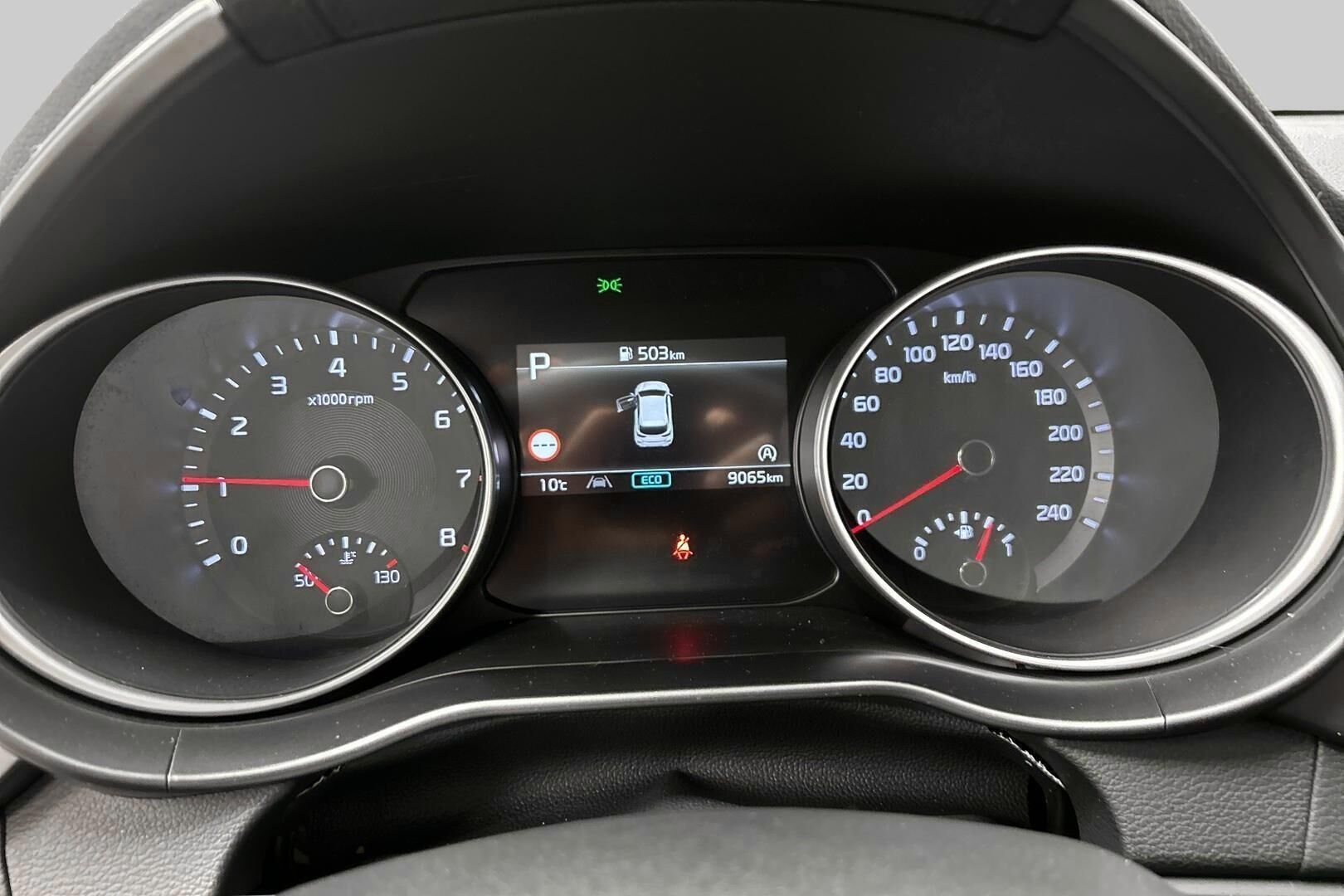 Kia Ceed iso kuva 20